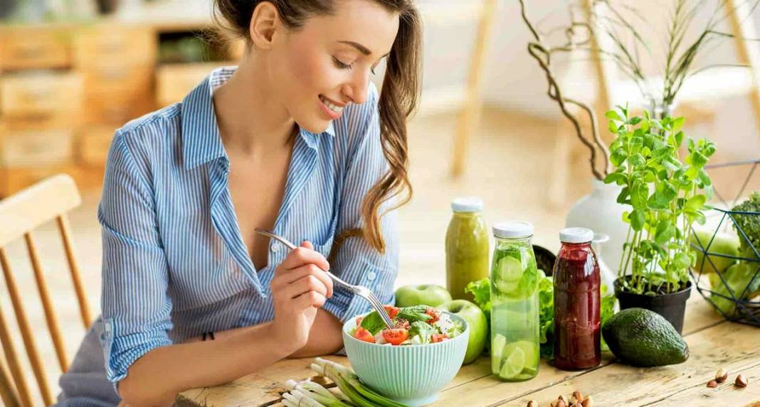 100 yaşına kadar sağlıklı yaşamanın sırrı bu doğal besinlerde! Sofranızdan eksik etmeyin 2